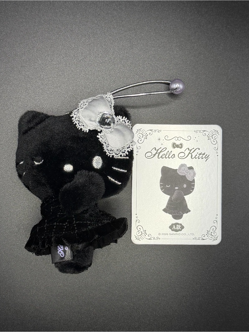 Snario X Miniso Pop-Up Exclusive Hello Kitty- A plush/keychain mk193